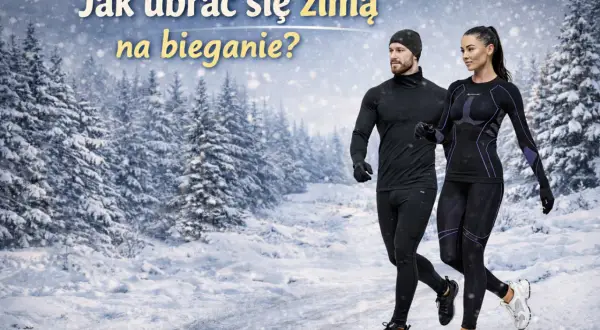 Para biegnie przez zaśnieżony las. Dowiedz się, jak się ubrać na bieganie w zimie, by czuć się komfortowo i bezpiecznie.